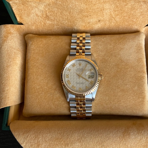 Rolex 36mm unisex watch - Picture 15 of 16